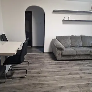 Gara De Nord Apartament