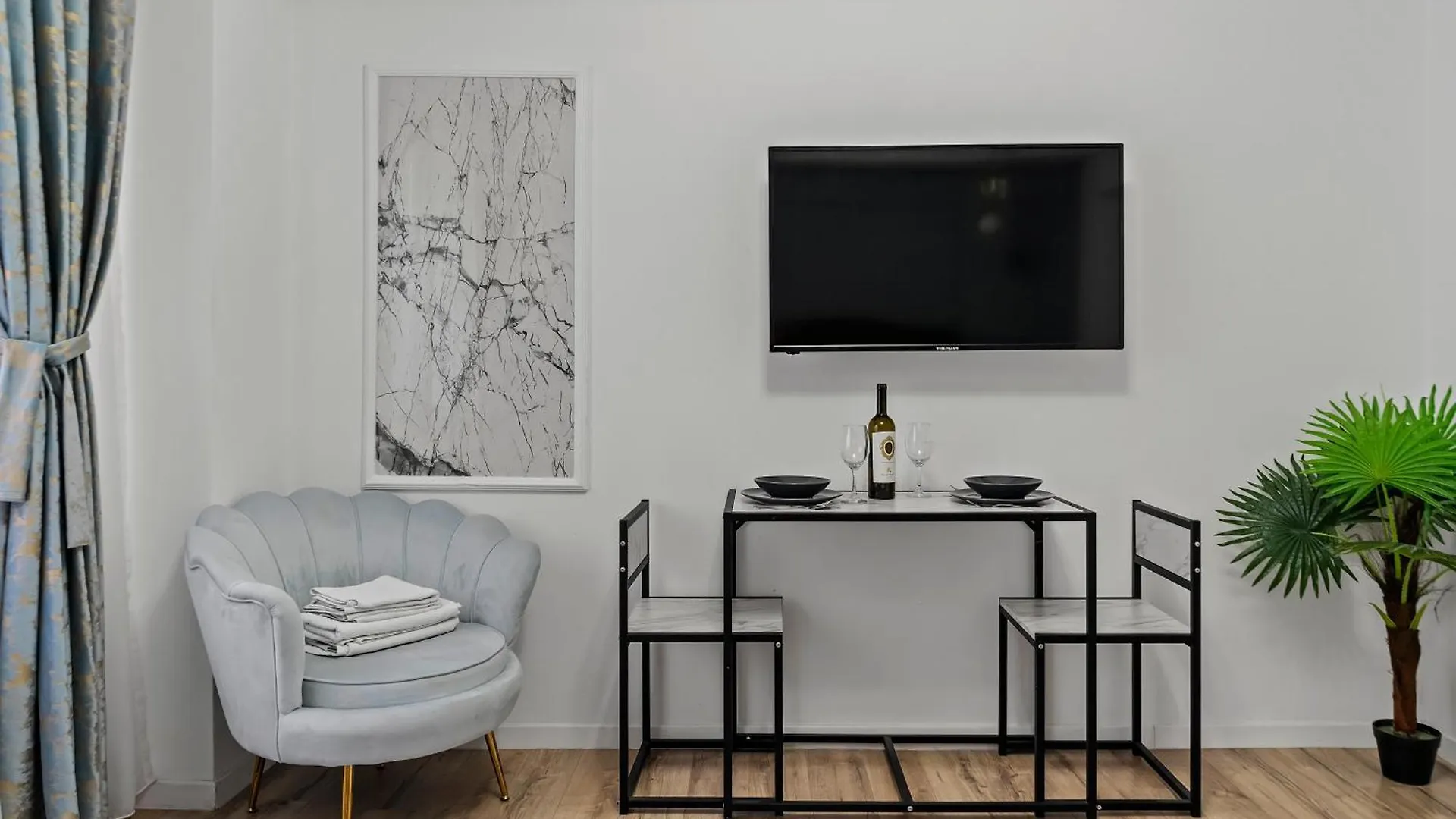 Garsoniera LUX Piata Natiunile Unite Apartment Bucureşti